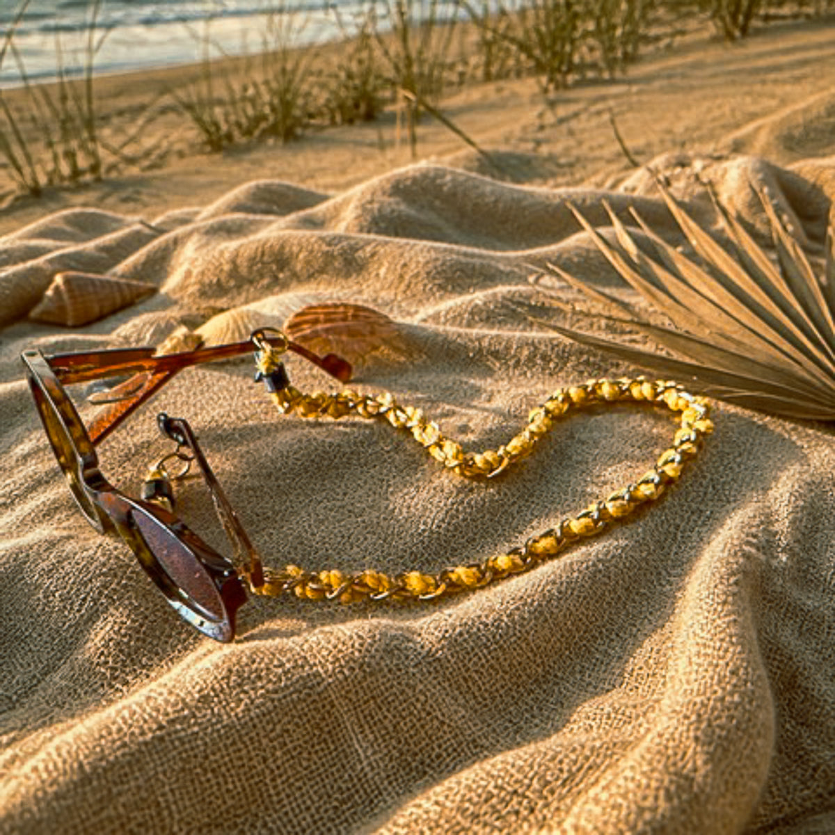 Mashüt Hybrid Chain Cord recycled textile eyewear cord - front view
